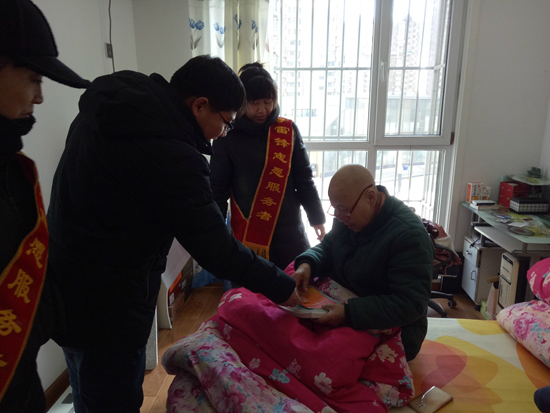 29湖岸龙城志愿服务活动
